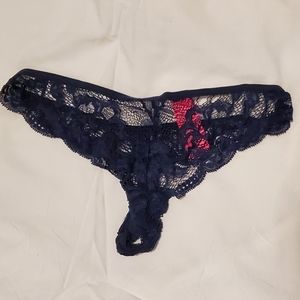 Lace thong